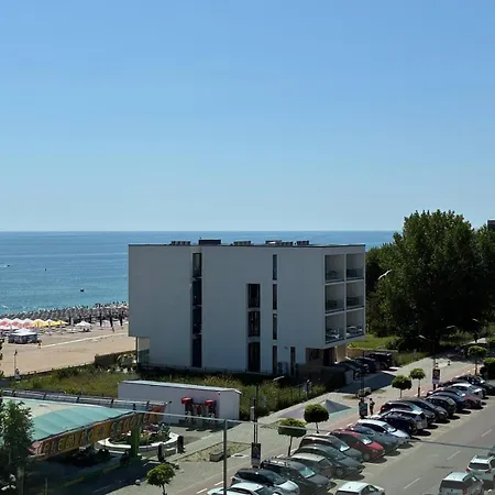 Ξενοδοχείο με διαμερίσματα Aliz Cu Frontala La Mare Eforie Nord